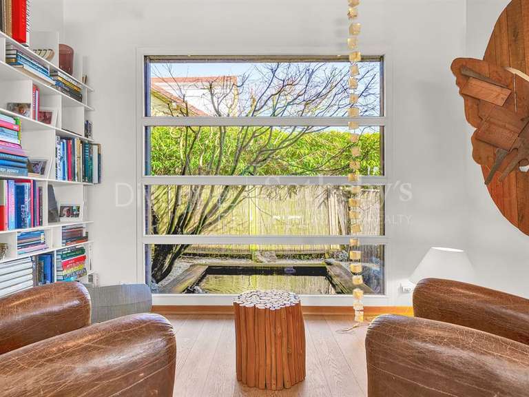 Maison Sauverny - 4 chambres - 220m²