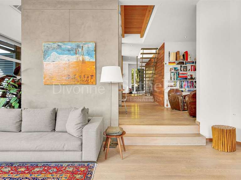 Maison Sauverny - 4 chambres - 220m²