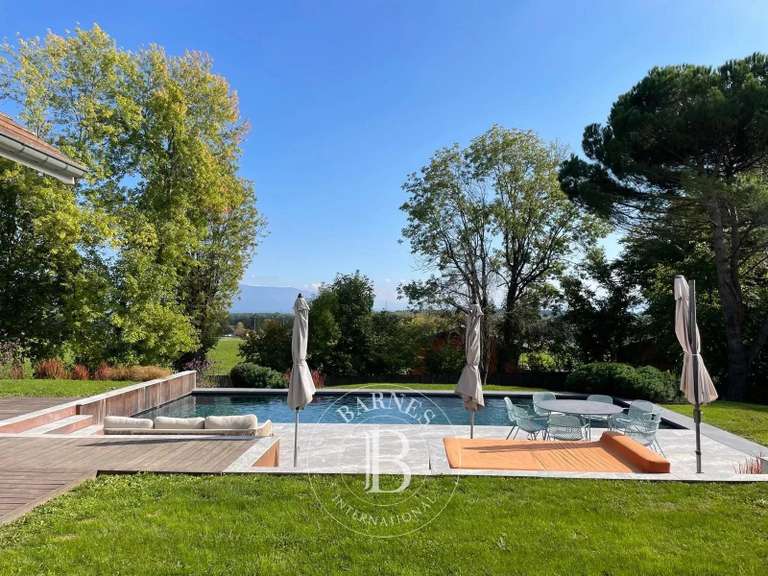 Villa Sauverny - 5 chambres - 320m²