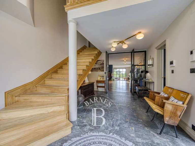 Villa Sauverny - 5 chambres - 320m²