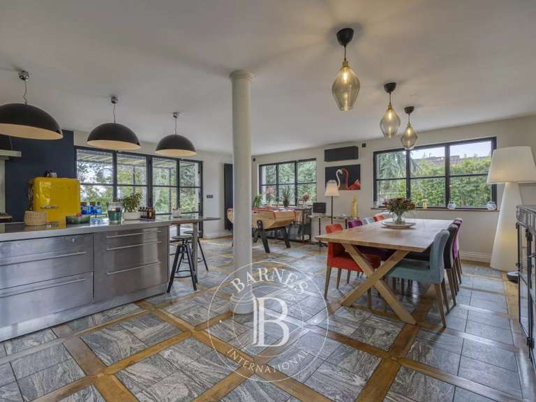 Villa Sauverny - 5 chambres - 320m²
