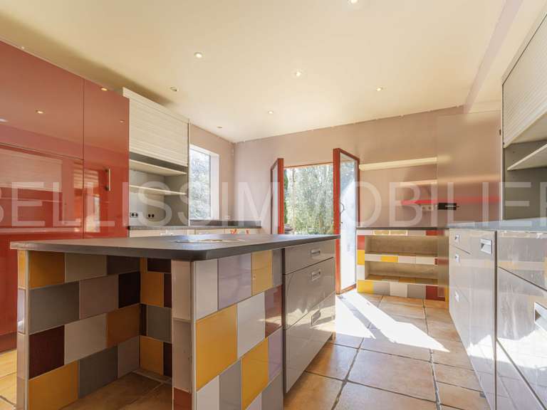 Maison Sauveterre - 6 chambres - 315m²