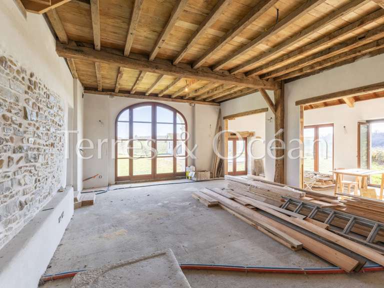 Maison Sauveterre-de-Béarn - 6 chambres - 300m²