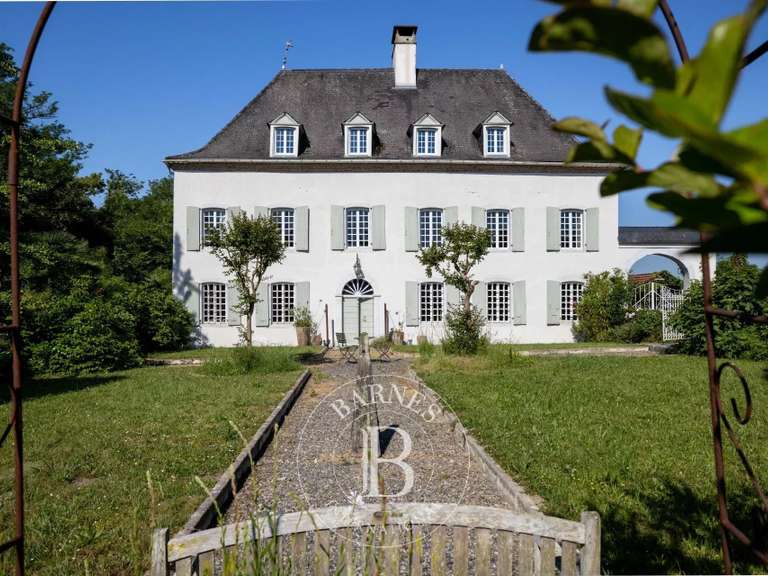 Maison Sauveterre-de-Béarn - 11 chambres - 408m²
