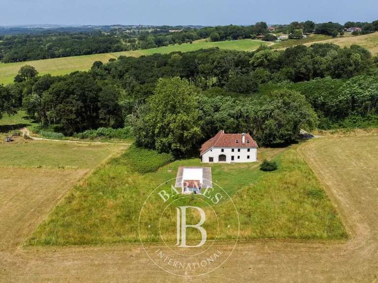 Propriété Sauveterre-de-Béarn - 5 chambres - 265m²