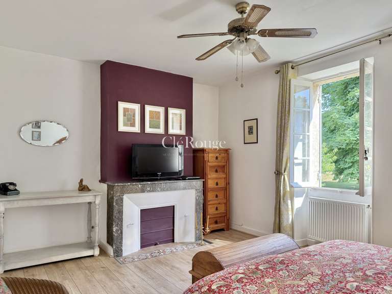 Maison Sauveterre-de-Guyenne - 7 chambres - 394m²