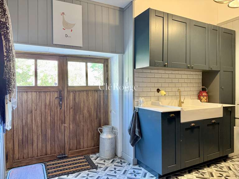 Maison Sauveterre-de-Guyenne - 7 chambres - 394m²