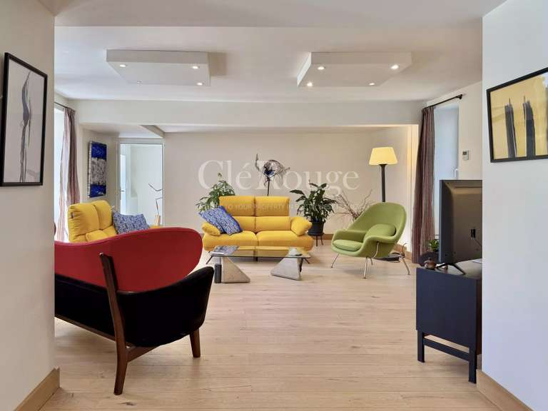 Maison Sauveterre-de-Guyenne - 7 chambres - 350m²