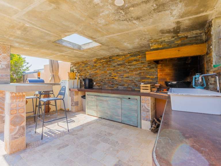 Propriété Sauvian - 4 chambres - 231m²
