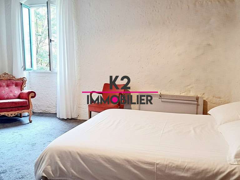 Maison Sauzet - 9 chambres - 486m²