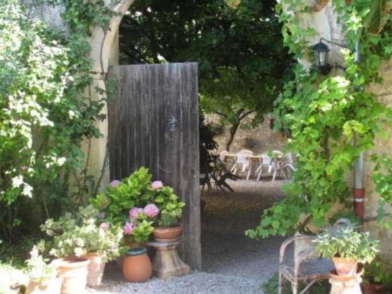 Maison Sauzet - 9 chambres - 486m²