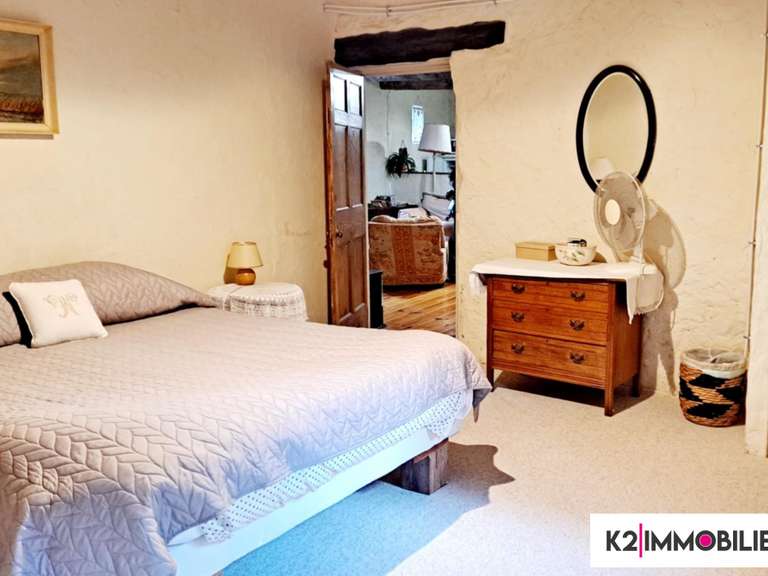 Maison Sauzet - 9 chambres - 486m²