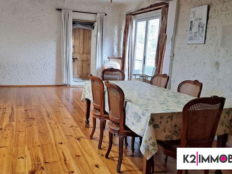 House Sauzet - 9 bedrooms - 486m²