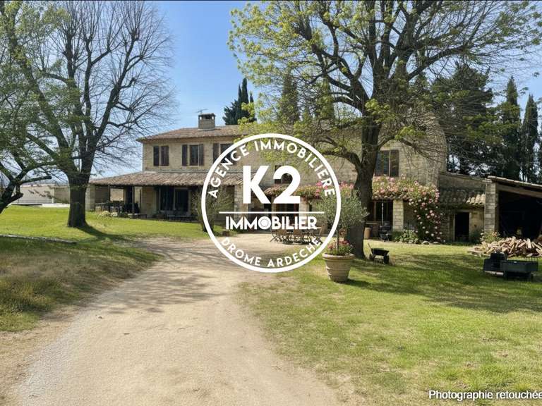 Maison Sauzet - 7 chambres - 380m²