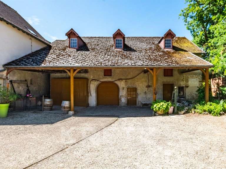 Propriété Savigny-lès-Beaune - 8 chambres - 490m²