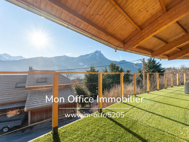 Villa Savines-le-Lac - 3 bedrooms - 146m²