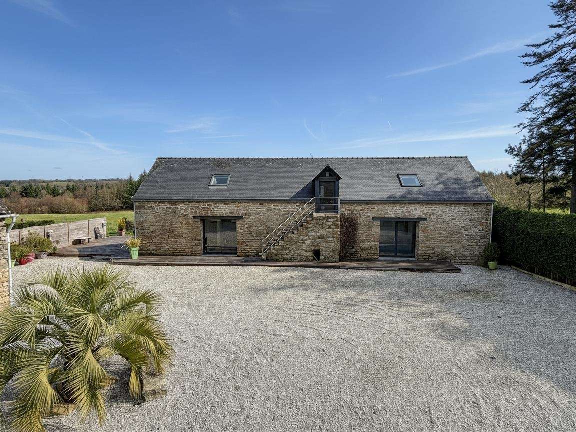 Bien atypique Scaër