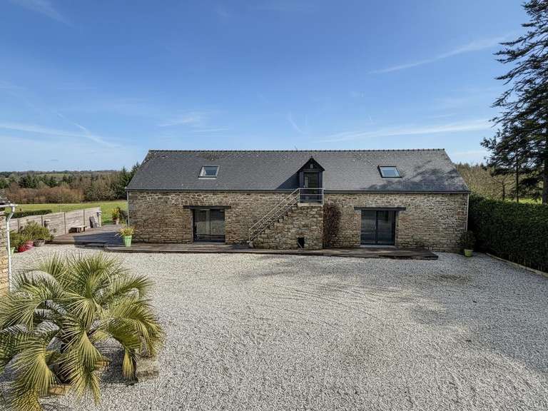 Bien atypique Scaër - 7 chambres - 360m²