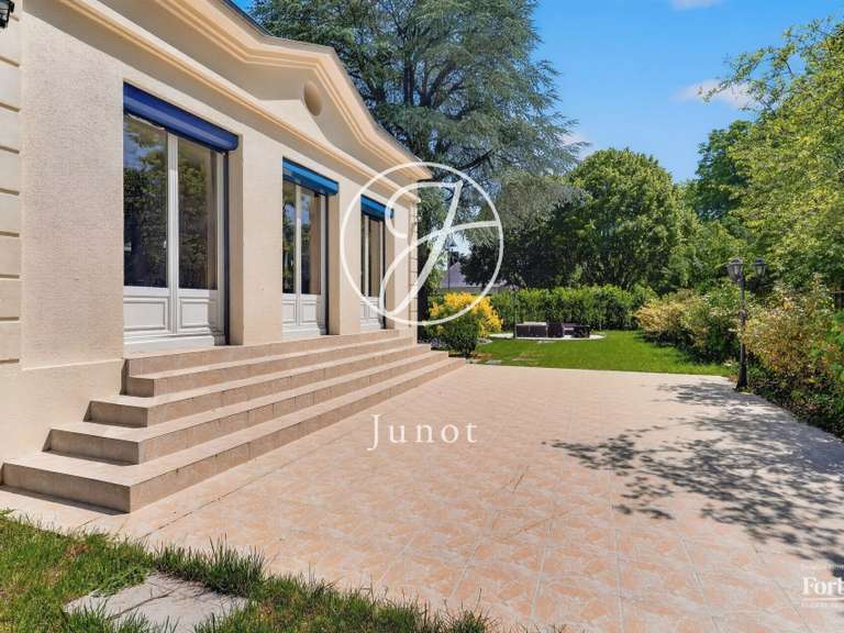 Maison Sceaux - 9 chambres - 583m²