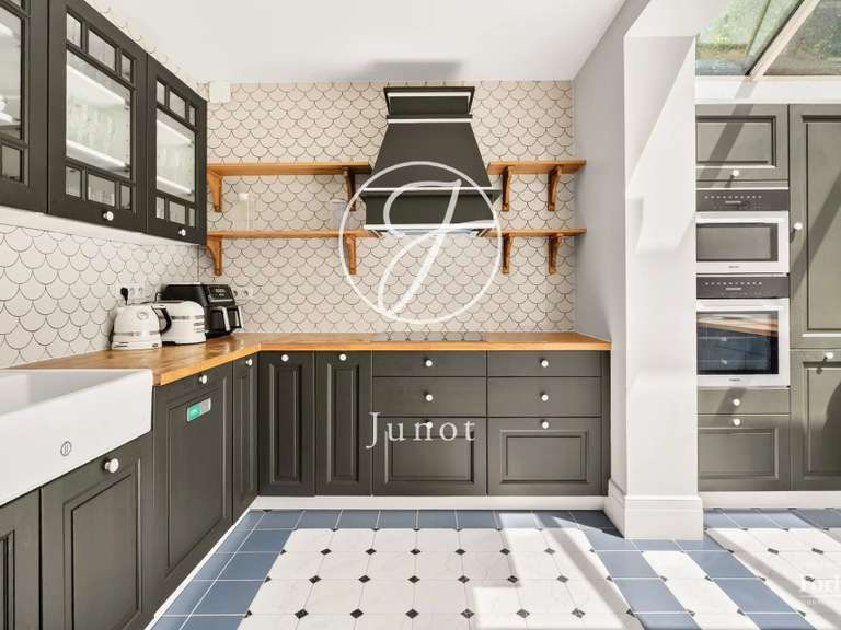 Maison Sceaux - 9 chambres - 583m²