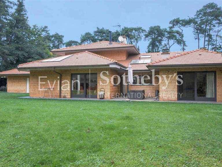 House Sciez - 6 bedrooms - 354m²