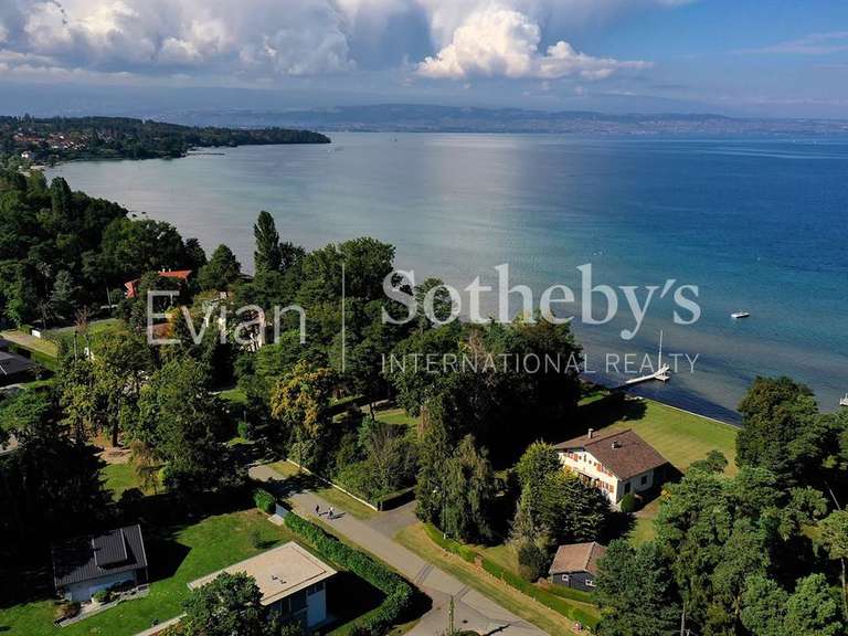 Maison Sciez - 5 chambres - 220m²