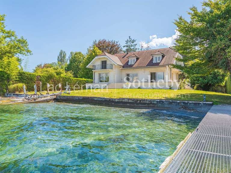 Maison Sciez - 6 chambres - 522m²