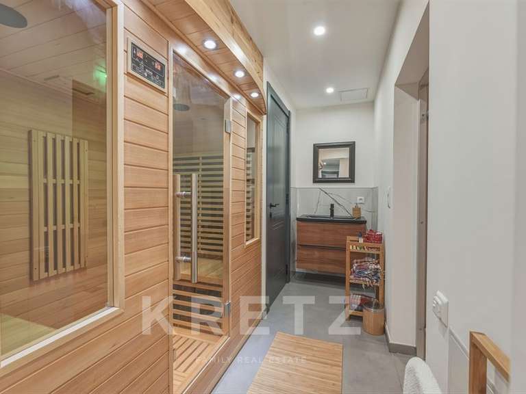 Maison Sciez - 4 chambres - 250m²