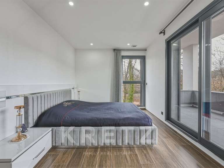 Maison Sciez - 4 chambres - 250m²