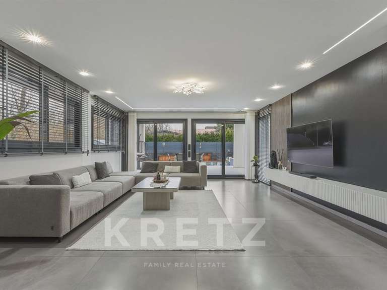 Maison Sciez - 4 chambres - 250m²