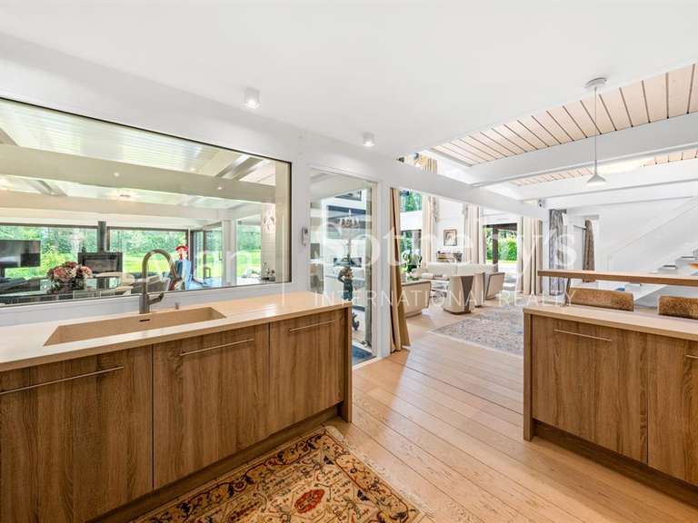 Maison Sciez - 5 chambres - 448m²