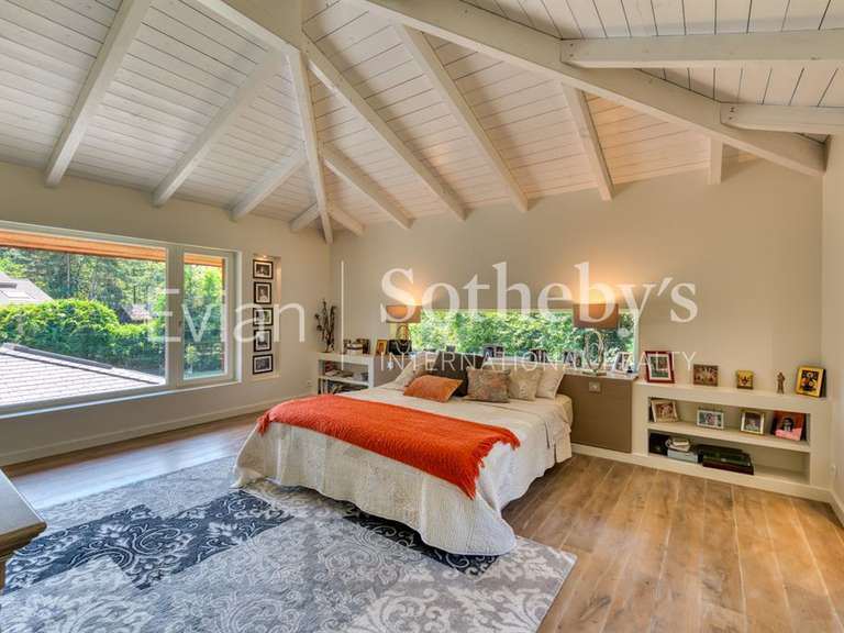 Maison Sciez - 6 chambres - 340m²