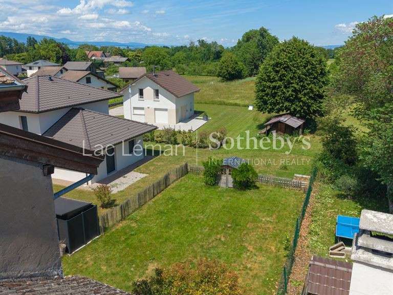 House Sciez - 4 bedrooms - 243m²