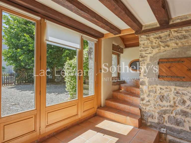 House Sciez - 4 bedrooms - 243m²