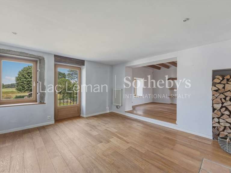 House Sciez - 4 bedrooms - 243m²
