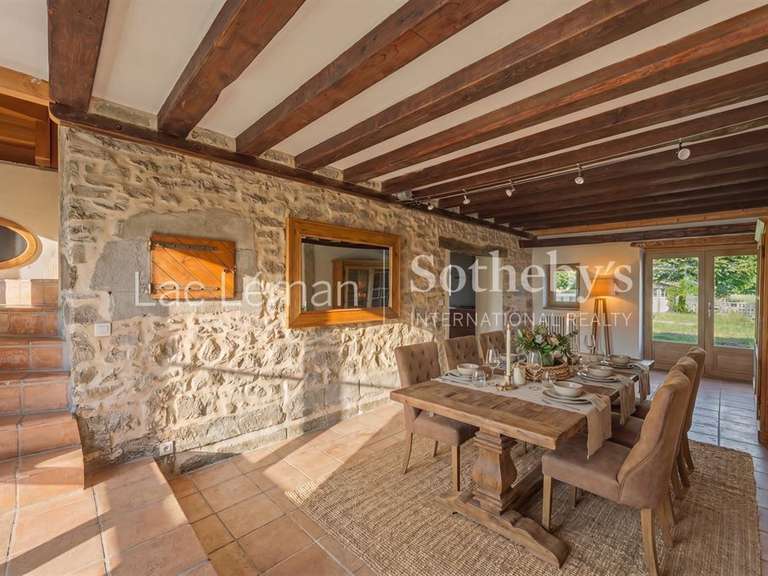 House Sciez - 4 bedrooms - 243m²