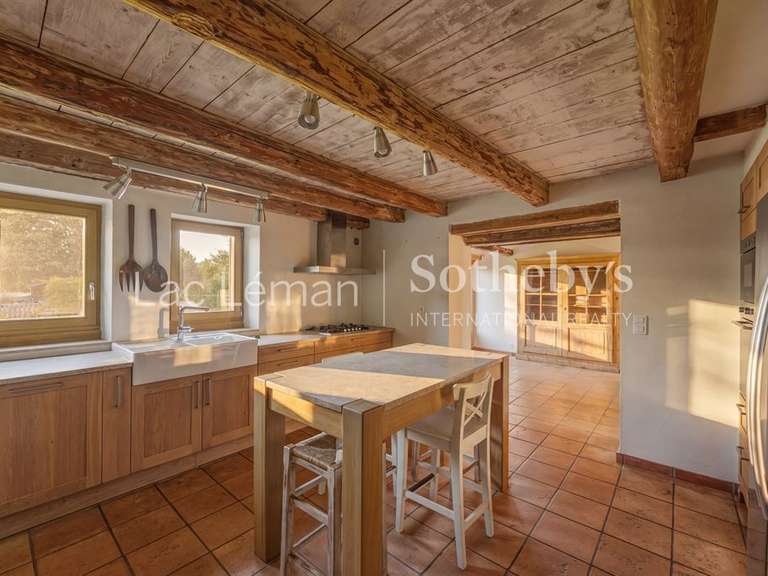 House Sciez - 4 bedrooms - 243m²