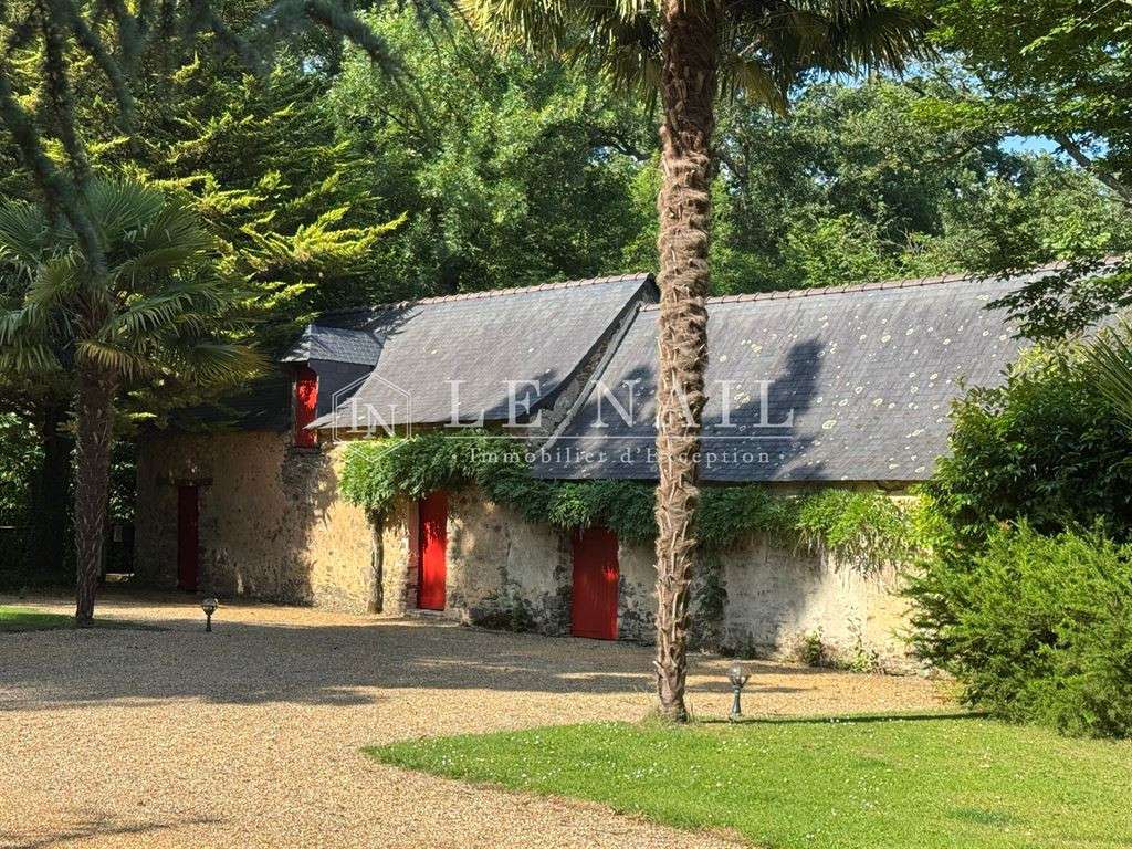 Maison Segre