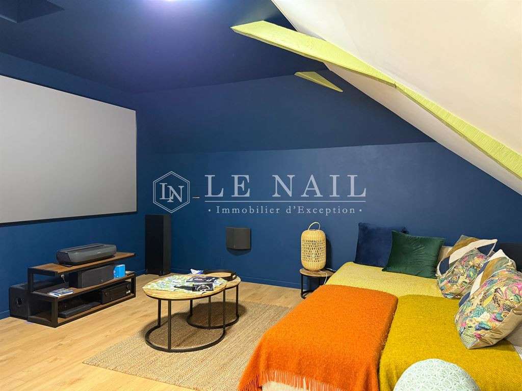 Maison Segre