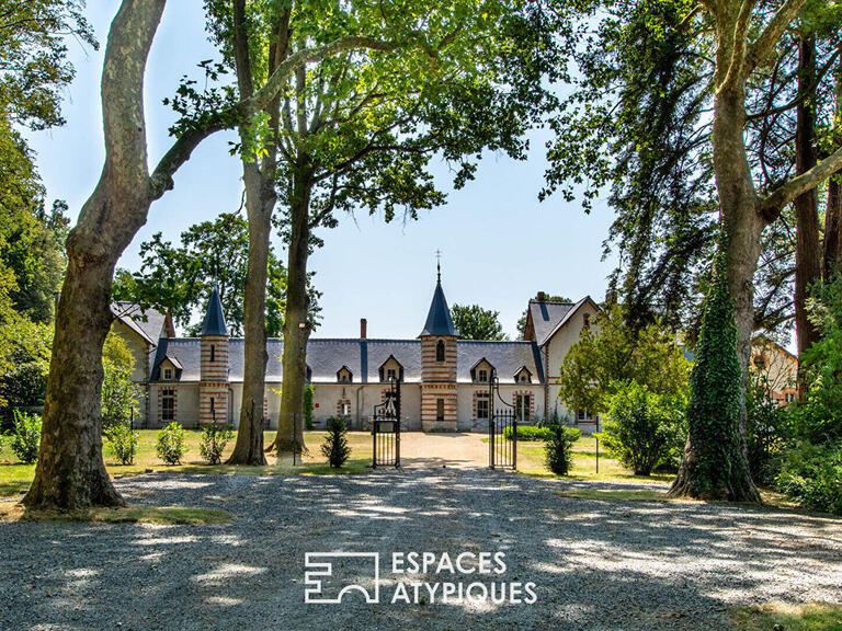 Vente Château Segré-en-Anjou-Bleu - 17 chambres
