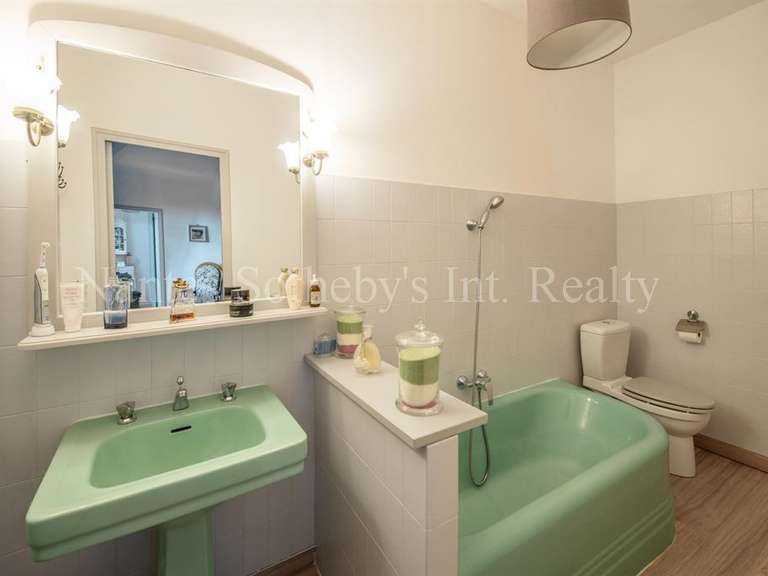 Maison Segré-en-Anjou-Bleu - 4 chambres - 228m²