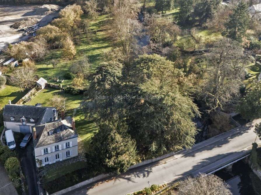 House Segré-en-Anjou-Bleu