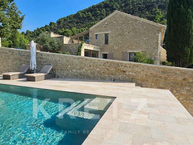 Maison Séguret - 5 chambres - 227m²