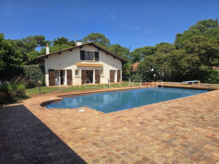Maison Seignosse - 9 chambres - 235m²