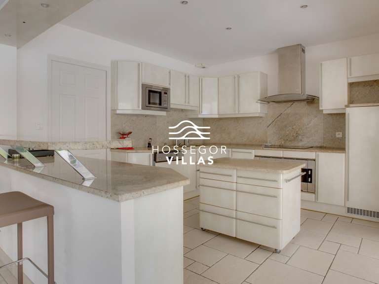Maison Seignosse - 5 chambres - 248m²