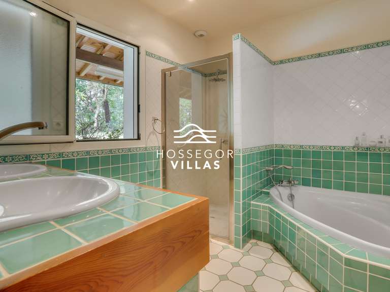 Maison Seignosse - 5 chambres - 220m²