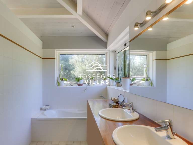 Maison Seignosse - 6 chambres - 203m²