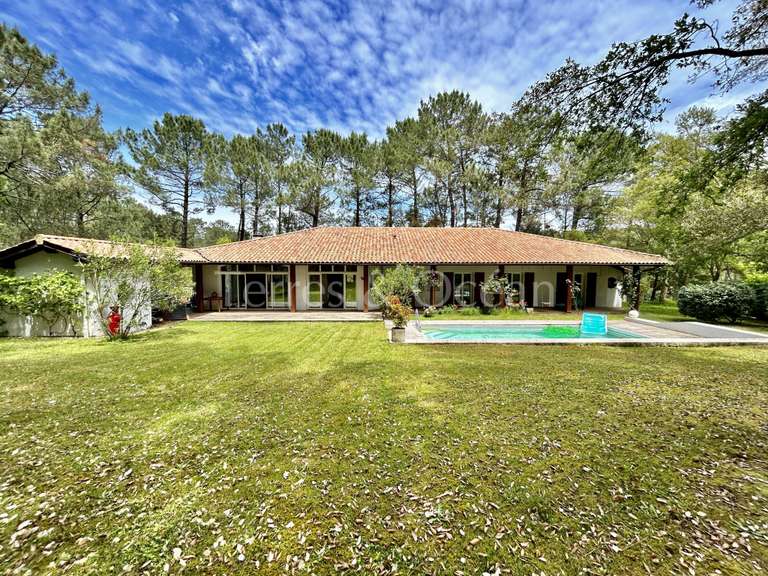 Maison Seignosse - 5 chambres - 223m²