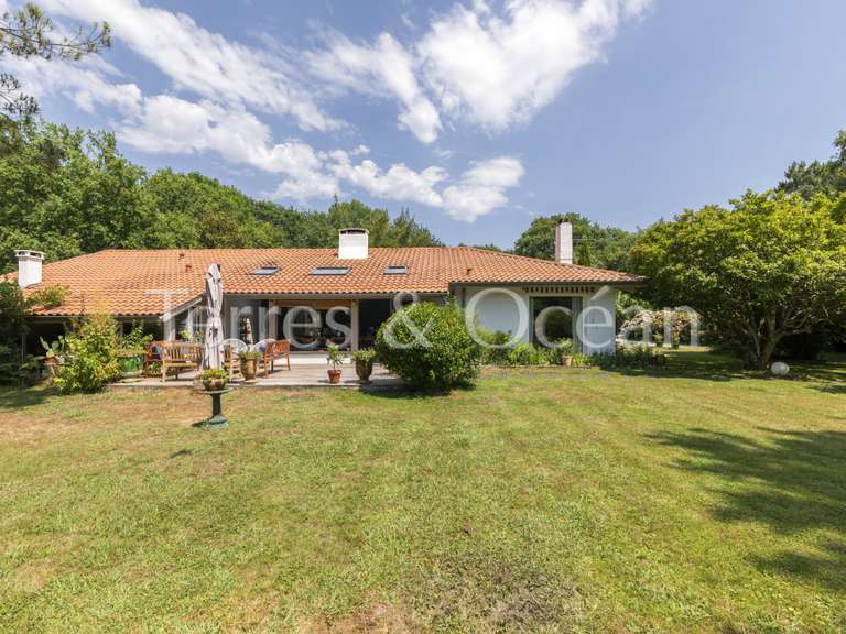 Maison Seignosse - 6 chambres - 227m²