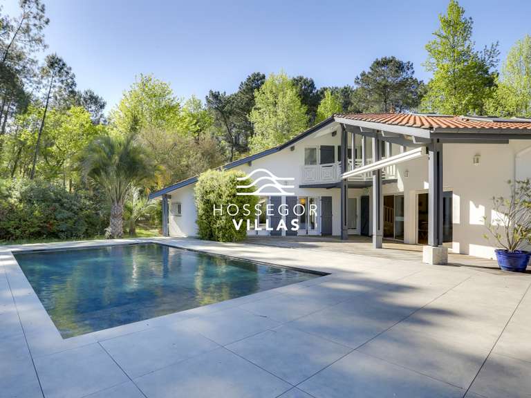 Villa Seignosse - 5 chambres - 272m²
